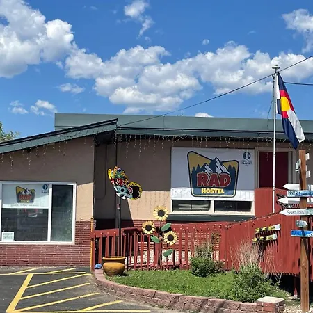ColoRADo Adventure Hostel